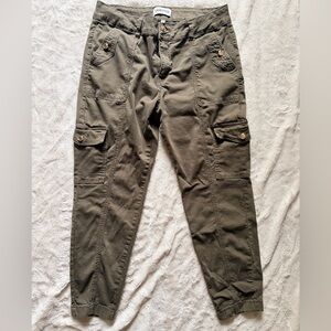 Sandpiper Women's Olive Cargo Pants